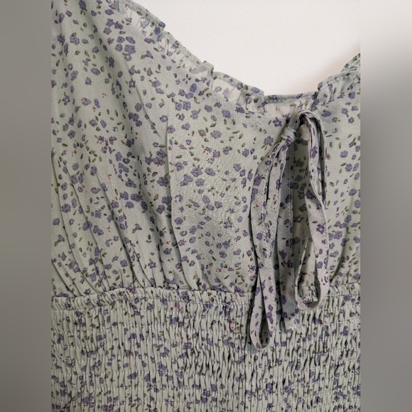 BNWT Simon's smocked dress - Picture 7 of 7